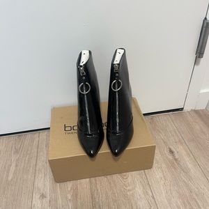 Women Boots size 40(9)